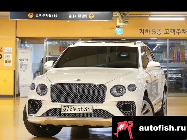 Bentley Bentayga Benteiga 2021 года - автомобиль из Южной Кореи