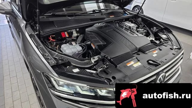 Volkswagen Touareg Tuareg 3rd generation 2025 года - вид 6