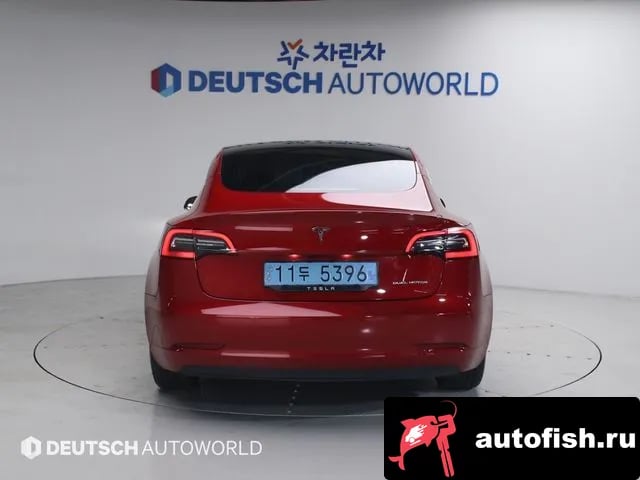 Tesla Model 3 Model 3 2020 года - вид 4