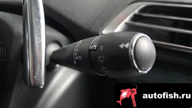 Peugeot 3008 3008 second generation 2018 года - похожие автомобили