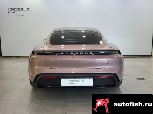 Porsche Taycan Taikan 2023 года - вид 4