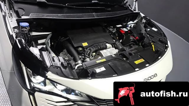 Peugeot 5008 5008 second generation 2024 года - вид 6