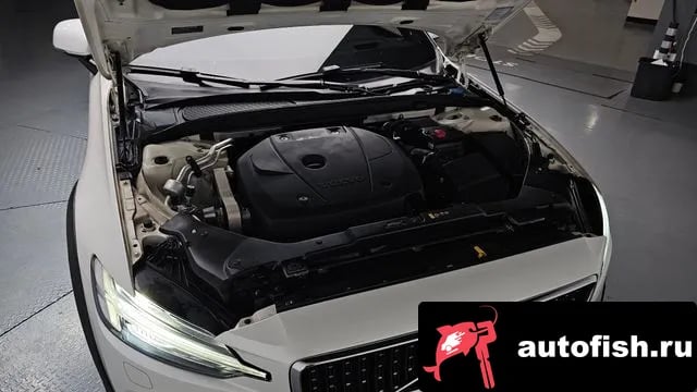 Volvo V60 V60 Cross-country 2nd Generation 2020 года - вид 5