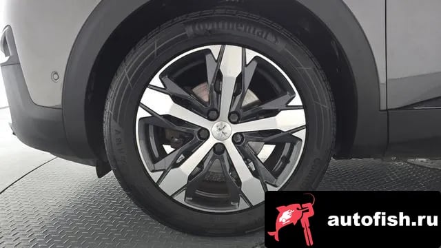 Peugeot 5008 5008 second generation 2019 года - вид 4