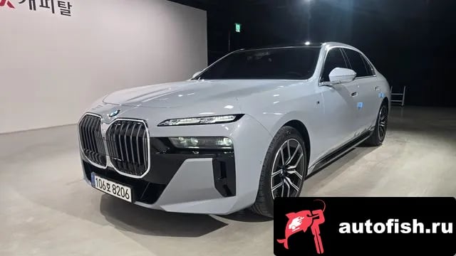 BMW 7-Series 7 Series (G70) 2025 года - похожие автомобили