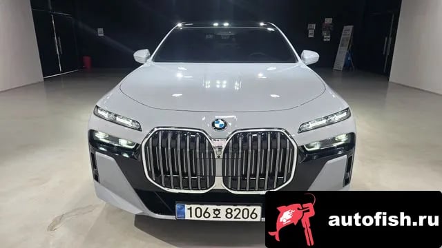 BMW 7-Series 7 Series (G70) 2025 года - вид 3