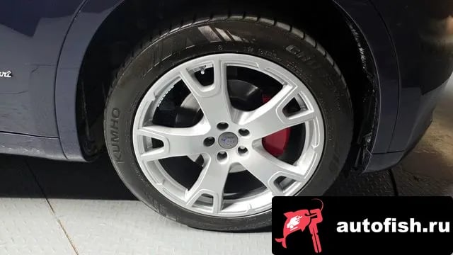 Maserati Levante Lebante 2018 года - похожие автомобили