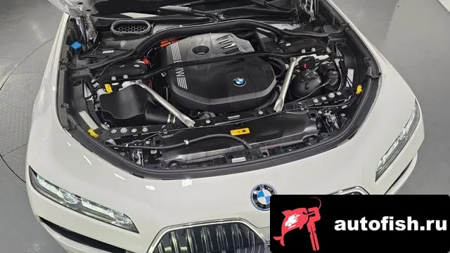 BMW 7-Series 7 Series (G70) 2023 года - вид 6