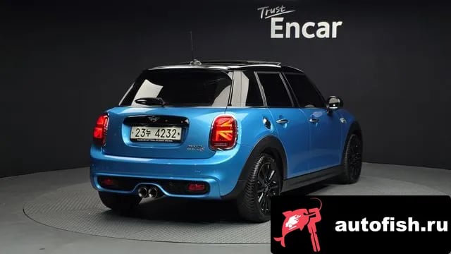 Mini Cooper Cooper S 2018 года - вид 2