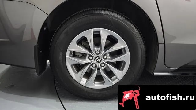 Toyota Sienna Siena 4th Generation 2024 года - вид 5