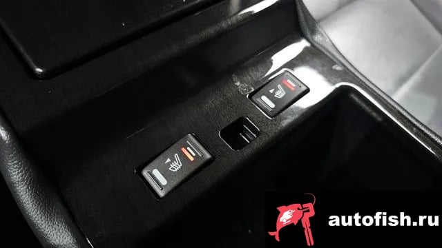 Renault Korea (Samsung) SM7 SM7 Nova 2018 года - похожие автомобили