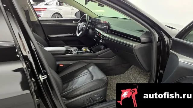 Kia K5 The New K5 3rd generation 2024 года - похожие автомобили
