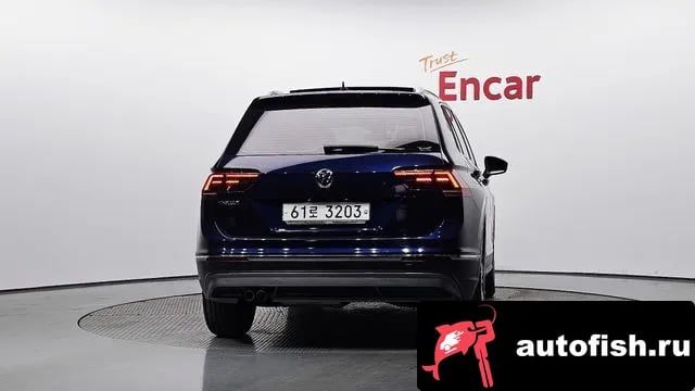 Volkswagen Tiguan Tiguan second Generation 2018 года - вид 3