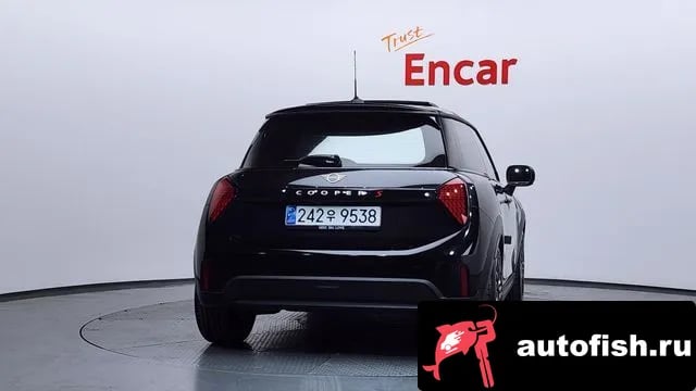 Mini Cooper Cooper S 4th Generation 2024 года - вид 4