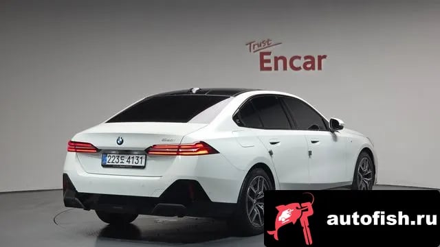 BMW 5-Series 5 Series (G60) 2025 года - вид 1