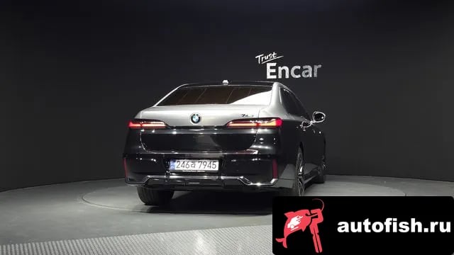 BMW 7-Series 7 Series (G70) 2023 года - вид 4
