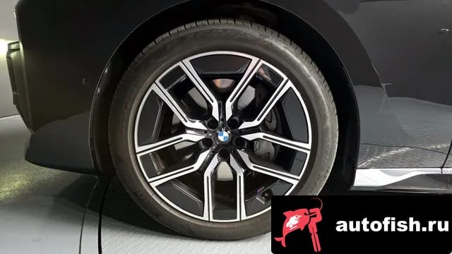 BMW 7-Series 7 Series (G70) 2023 года - вид 5