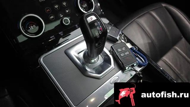 Land Rover Range Rover Evoque Range Rover Evoque 2nd Generation 2020 года - похожие автомобили