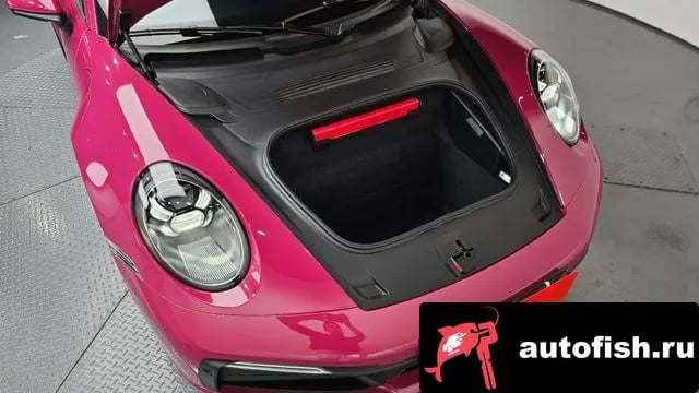 Porsche 911 911 (992) 2024 года - вид 5