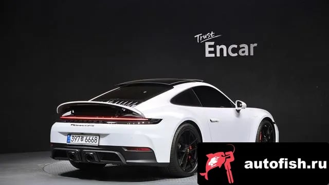 Porsche 911 911 (992) 2025 года - вид 3