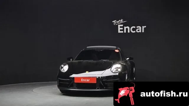Porsche 911 911 (992) 2023 года - вид 3