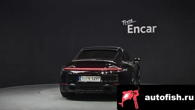 Porsche 911 911 (992) 2023 года - вид 4