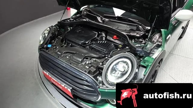 Mini Clubman Cooper Clubman 2020 года - вид 6
