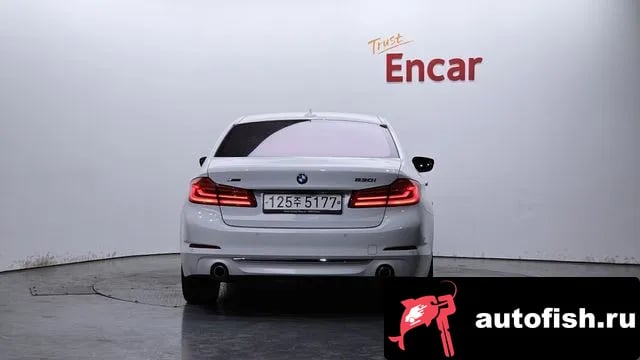 BMW 5-Series 5 Series (G30) 2018 года - вид 4