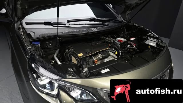 Peugeot 5008 5008 second generation 2018 года - вид 6