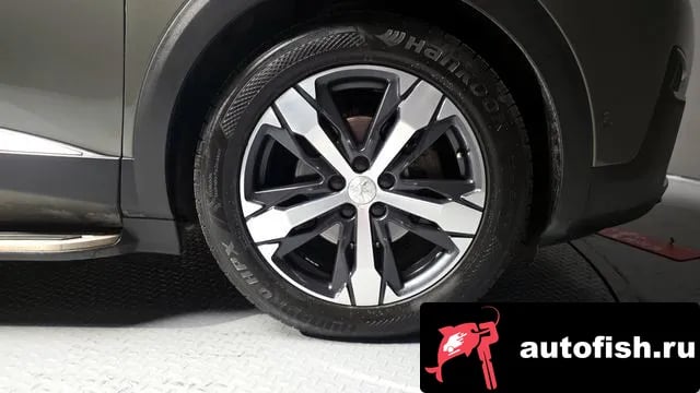 Peugeot 5008 5008 second generation 2018 года - похожие автомобили