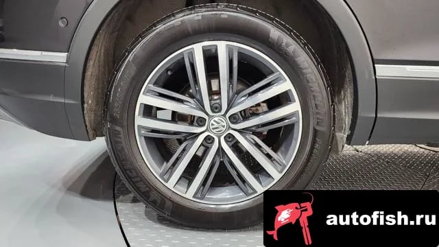 Volkswagen Tiguan Tiguan Allspace 2020 года - вид 5