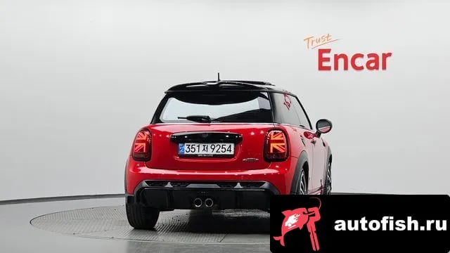 Mini Cooper Cooper S 2024 года - вид 3