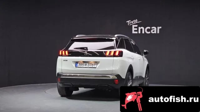 Peugeot 3008 3008 second generation 2021 года - вид 4