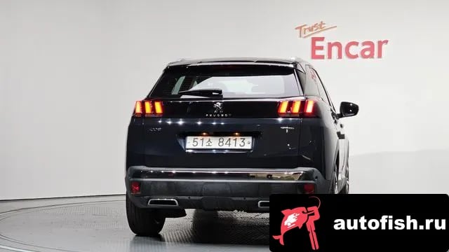 Peugeot 3008 3008 second generation 2018 года - вид 4