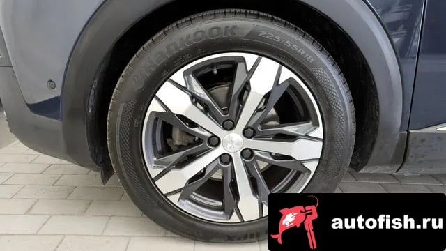 Peugeot 3008 3008 second generation 2018 года - вид 5