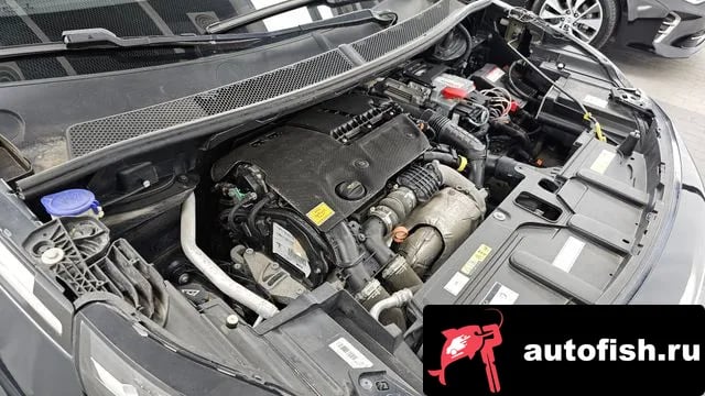 Peugeot 3008 3008 second generation 2018 года - вид 6