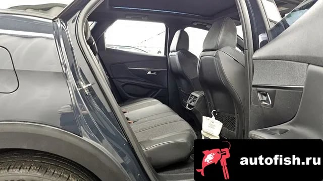 Peugeot 3008 3008 second generation 2018 года - похожие автомобили