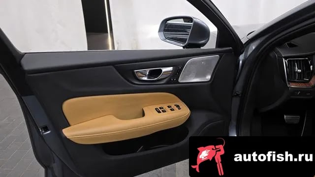 Volvo S60 S60 3rd generation 2021 года - похожие автомобили