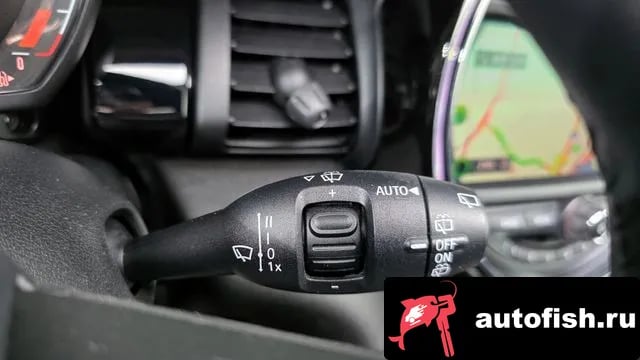 Mini Cooper Cooper 2019 года - похожие автомобили