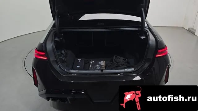 BMW M5 M5 (G90) 2026 года - похожие автомобили