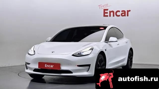 Tesla Model 3 Model 3 2020 года - вид 1