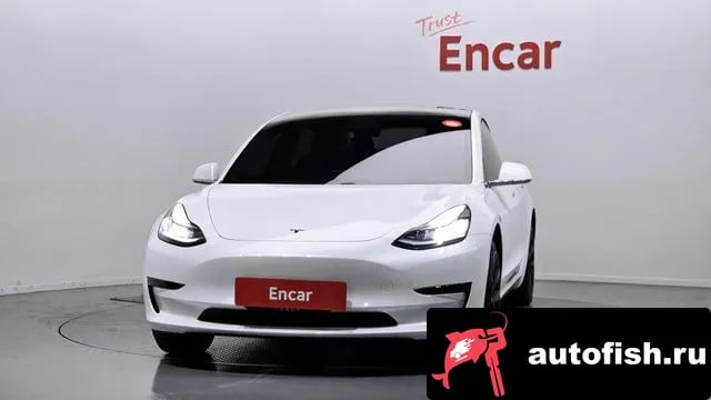 Tesla Model 3 Model 3 2020 года - вид 3