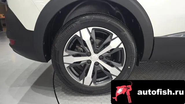 Peugeot 5008 5008 second generation 2020 года - вид 5
