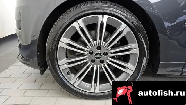 Land Rover Range Rover Sport Range Rover Sport 3rd Generation 2023 года - похожие автомобили