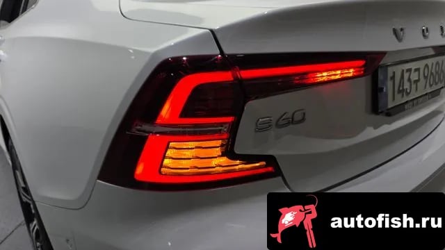 Volvo S60 S60 3rd generation 2021 года - похожие автомобили