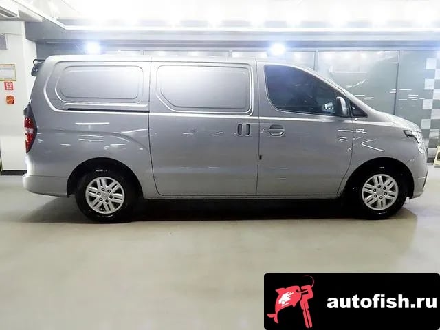 Hyundai Starex The New Grand Starex 2020 года - вид 3