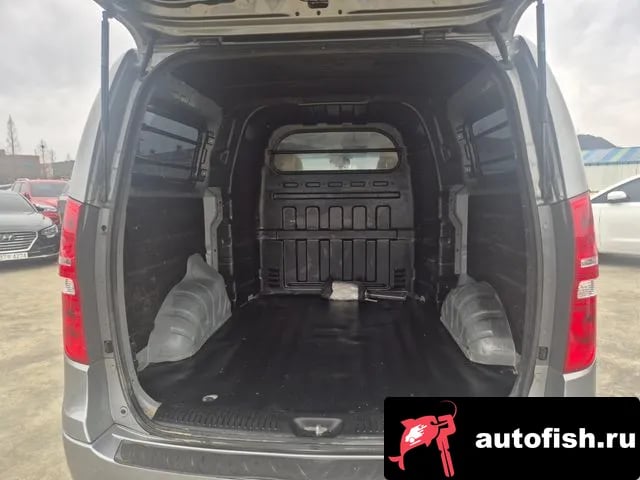 Hyundai Starex The New Grand Starex 2019 года - вид 6