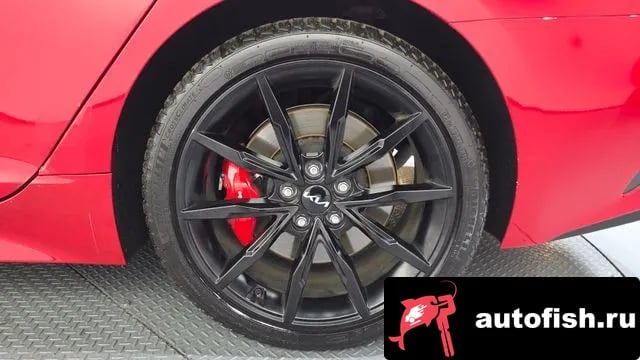 Kia Stinger Stinger Meister 2023 года - похожие автомобили