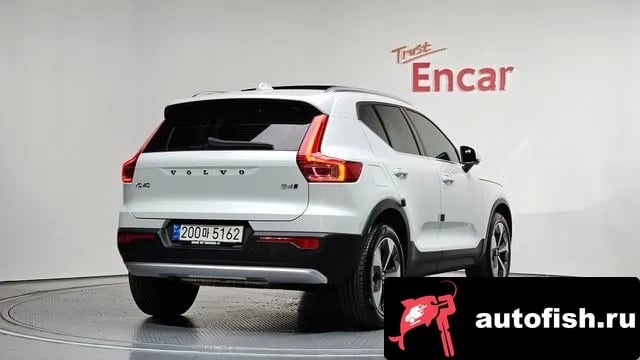 Volvo XC40 XC40 2022 года - вид 2