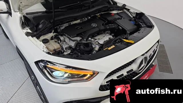 Mercedes-Benz GLA-Class GLA - Class H247 2021 года - вид 6